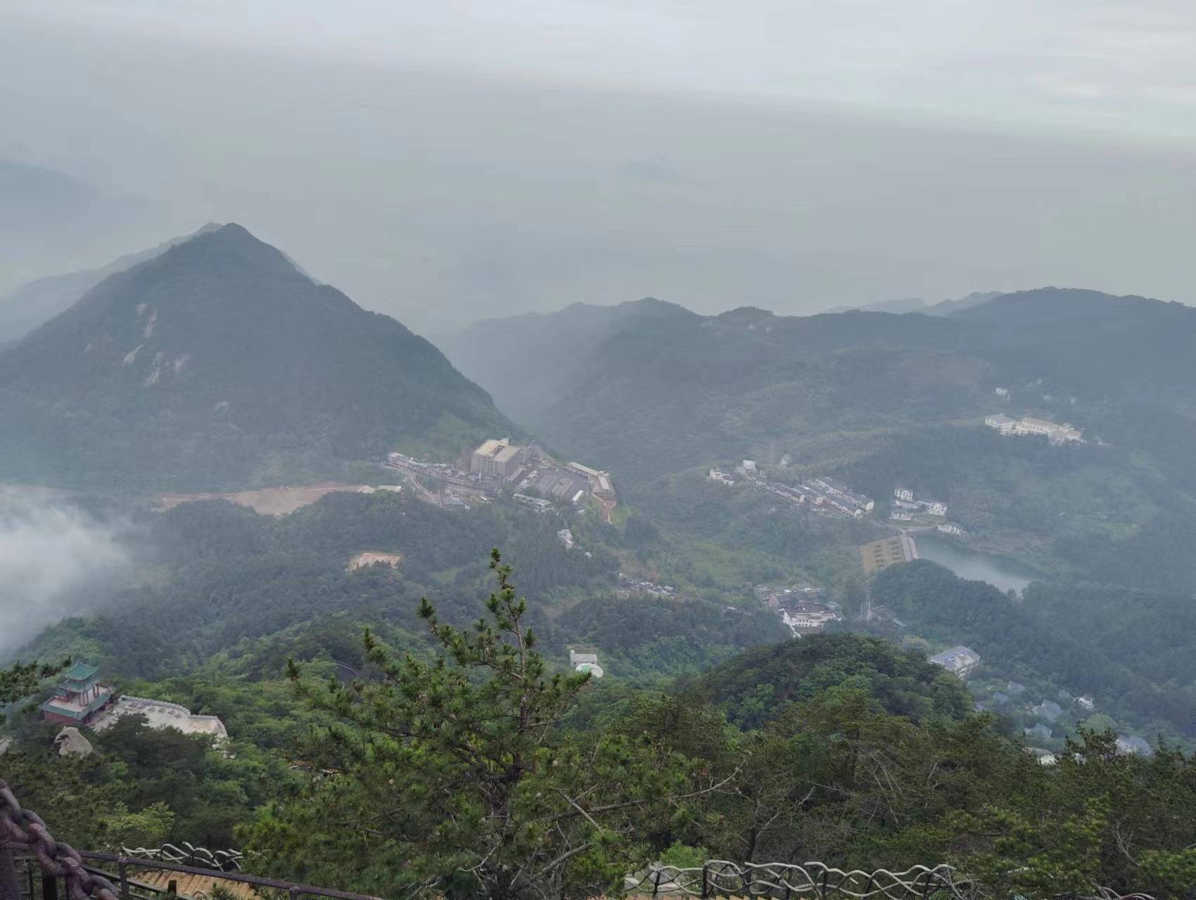 2024首届麻城龟峰山山地半程马拉松 (比赛取消) Logo