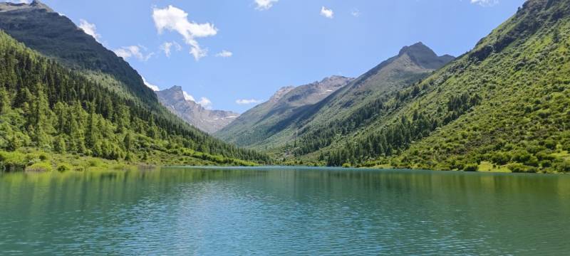 2025玛嘉沟生态旅游区第二届徒步活动暨第五届红色小金玛嘉沟帐篷音乐季 Logo